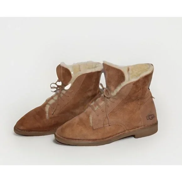 UGG Women's Quincy Fold Shearling Lined Lace-Up Boots Combat EU 38 Size 7 - Picture 3 of 9